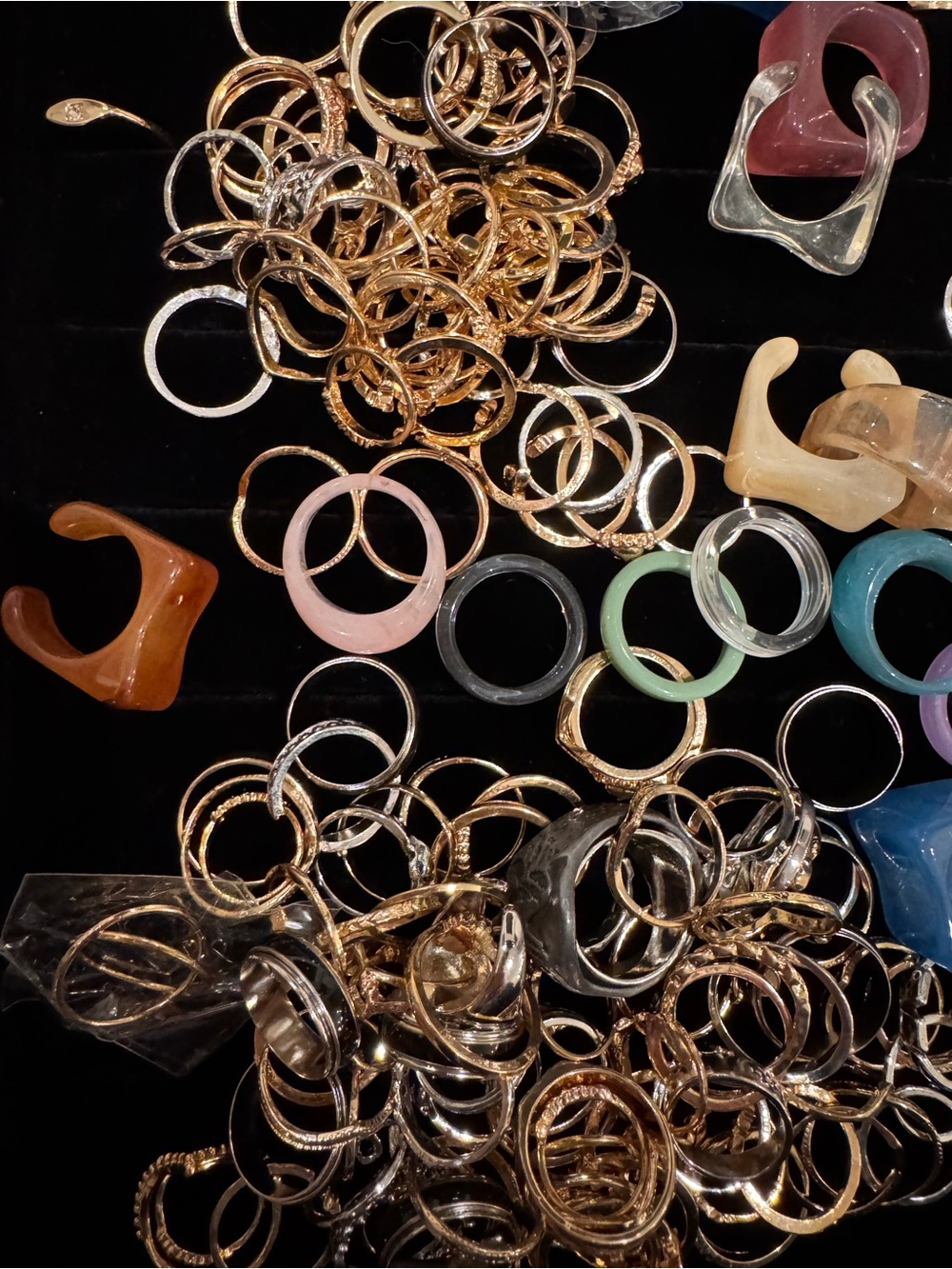 500 Fashion Rings 💍 Mystery Lot | **Dainty Rings - Sizes Mostly 5-8** - Picture 2 of 9
